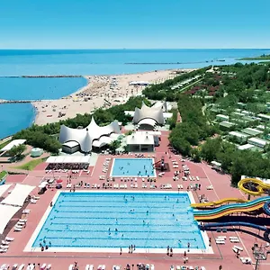 5* Feriepark Isamar Village